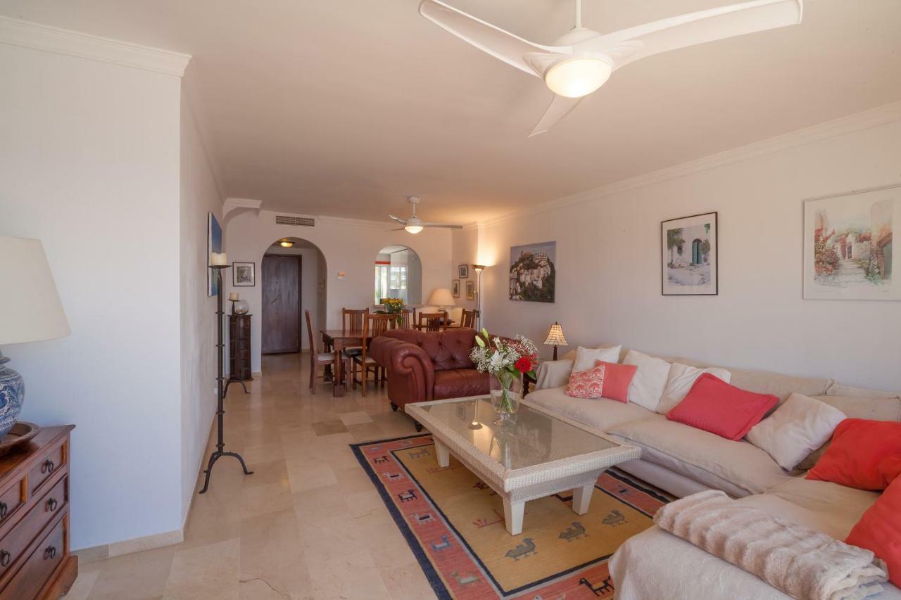El Mirador De Bermuda Beach Apartment Естепона Екстериор снимка